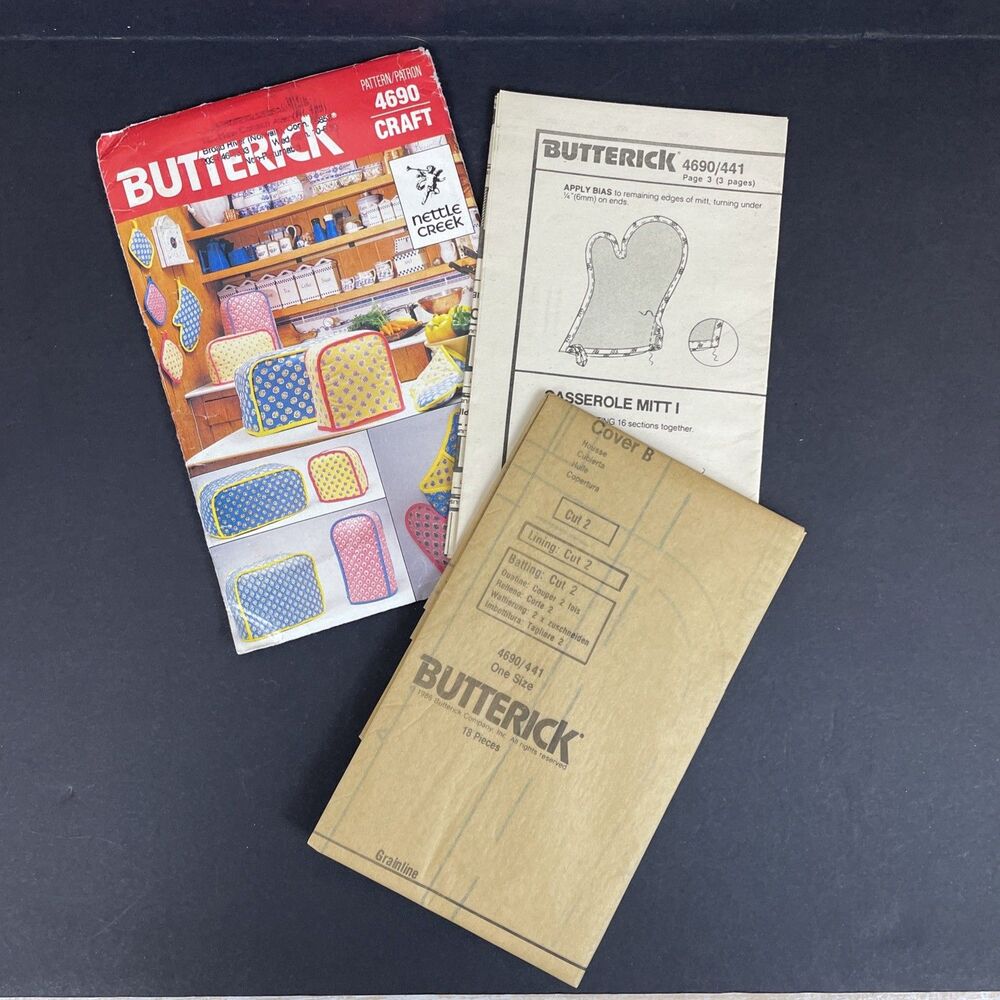BUTTERICK DELIGHTFUL APPLIANCE COVERS, MITTS & POTHOLDERS Uncut